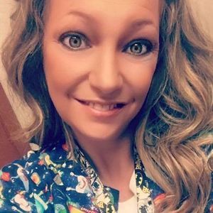 Meet your Posher, Dottie